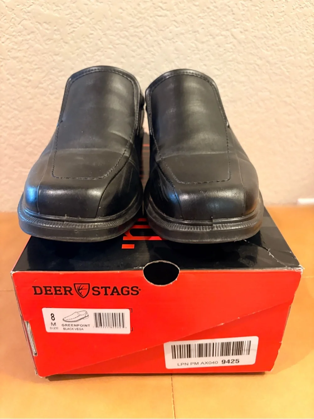 Deer Stags Classic Men's Black Slip-On Dress Loafers Sz 8